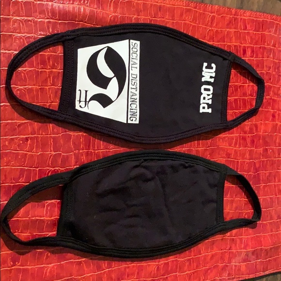 Cotton Face Mask - Picture 2 of 3